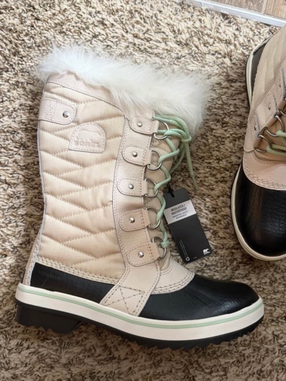 SOREL Joan of Arctic Lace Up Winter Boot - Cream and Black